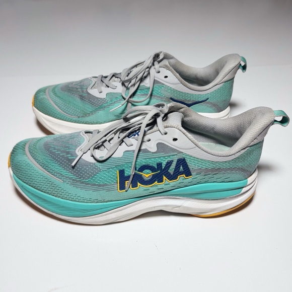 Hoka Skyflow Running Shoes - Picture 2 of 15